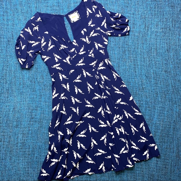 Anthropologie Maeve Fern Ruched Butterfly Dress - Picture 5 of 8